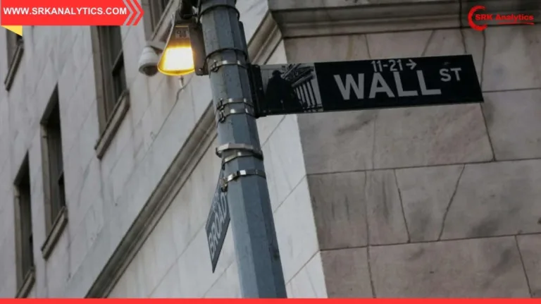 Dow Jones Crashes 500 Points, S&P 500 and Nasdaq Plunge Over 1% as Tech Selloff Deepens and Rate Cut Hopes Fade