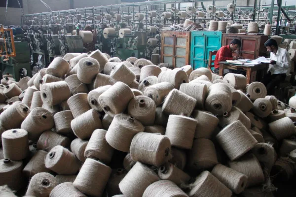 Bangladesh Bank Unveils $4.9 Billion Stimulus to Revive Industrial Sector