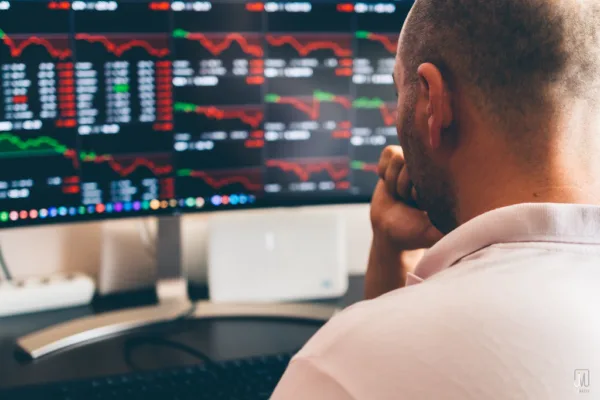 Bitcoin Surges Past $80,000 Milestone Amid Global Market Optimism