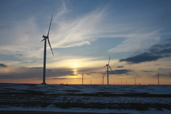 China Accelerates Wind Power Expansion Amid Global Energy Volatility