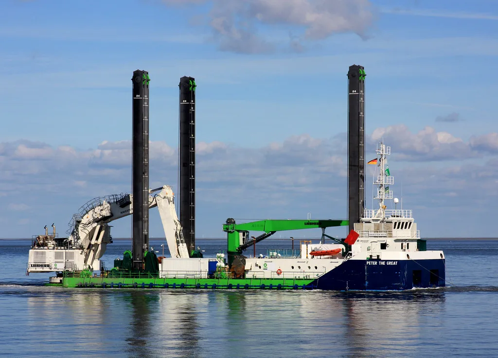 Cochin Shipyard Reports Q4 Earnings Dip Amidst Margin Expansion