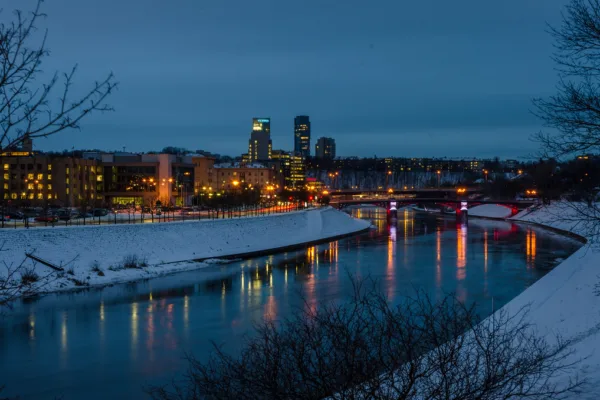 ECB Warns Energy and Trade Shocks Threaten Eurozone Financial Stability