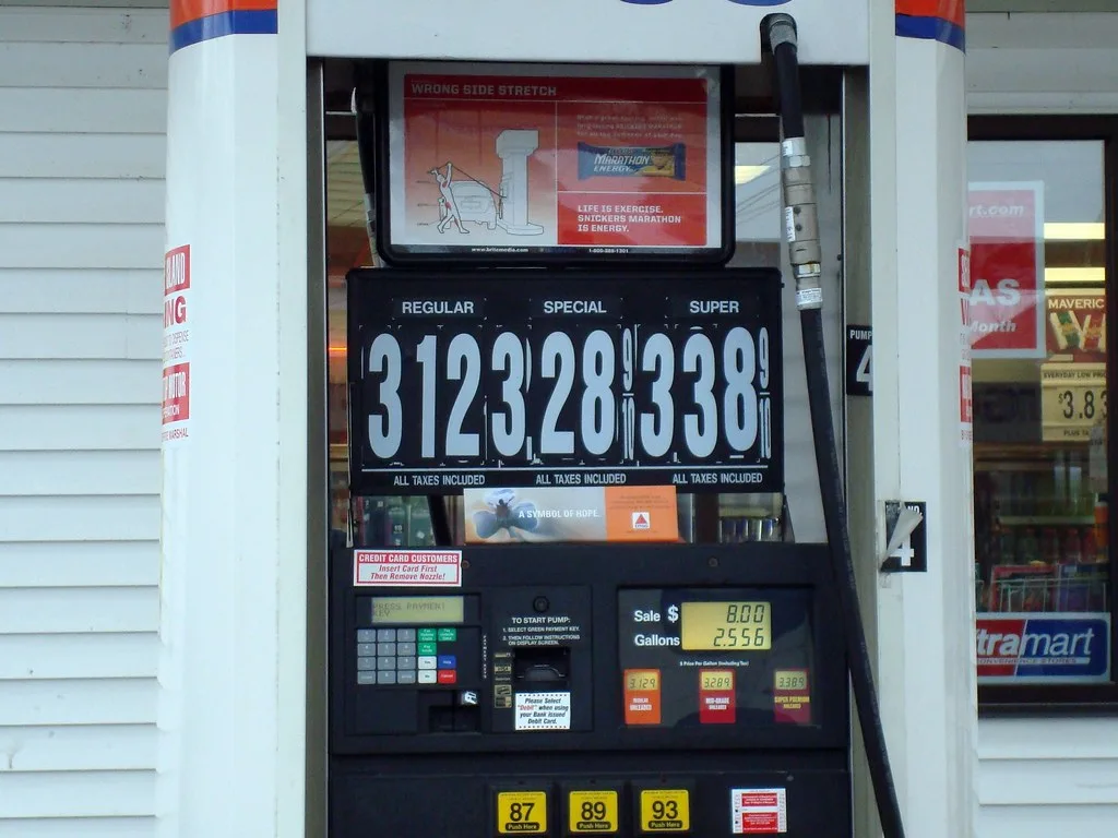 Economic Volatility and Gas Prices: The Political Stakes for Donald Trump