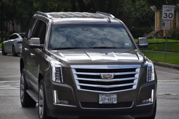 General Motors Expands Electric Lineup with Cadillac Vistiq