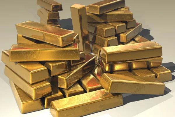 Gold Market Faces Uncertainty as Indian Demand Cools Amid Price Hikes