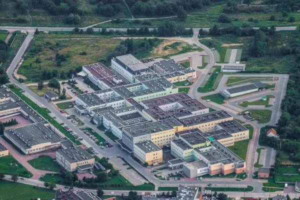 HealthCare Global Enterprises Outlines Strategic Expansion into Kenya and Tier-2 Indian Markets