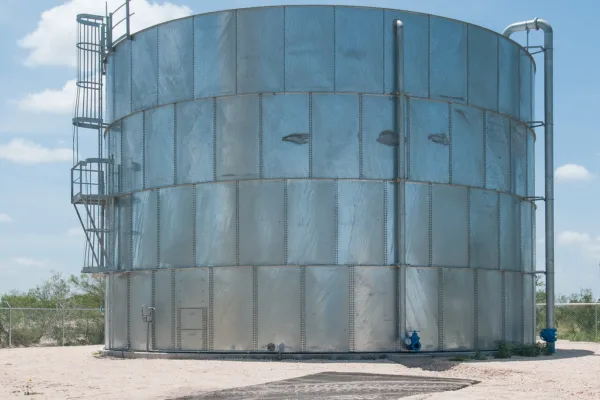 India Mandates 30-Day LPG Reserves as West Asia Tensions Threaten Supply Chains