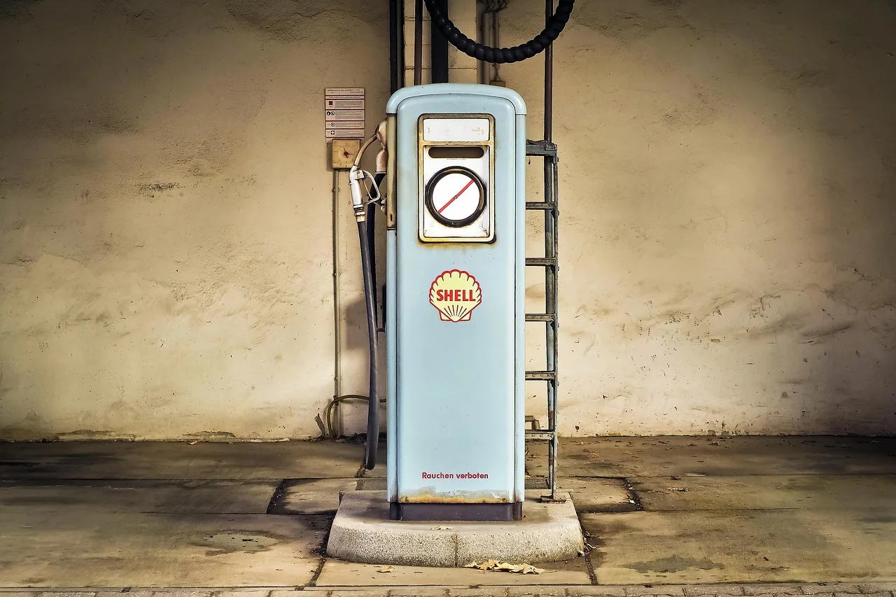 Indian Government Reassures Public Over Fuel Supply Stability