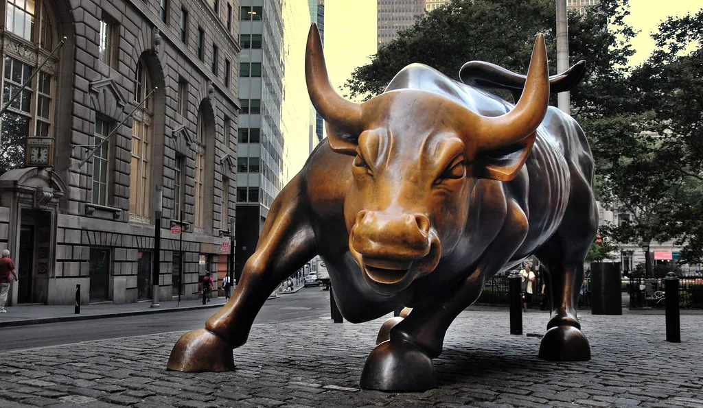 Indian Markets Face Second Day of Declines Amid Geopolitical Uncertainty