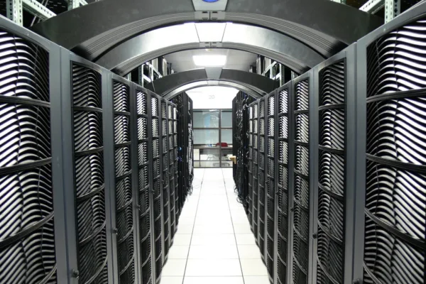 Linde Emerges as Quiet Powerhouse in Data Center Infrastructure Boom