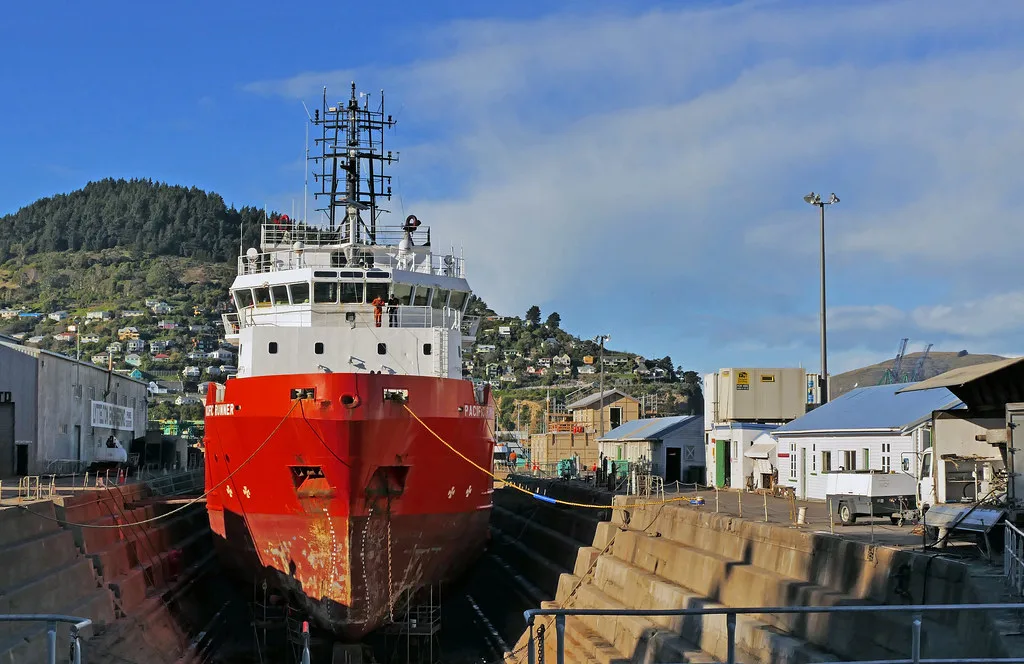 Mazagon Dock Shipbuilders Acquires Colombo Dockyard in Strategic Expansion