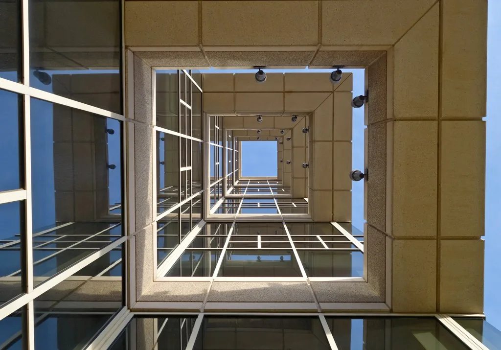 Navigating Volatility: Insights from the Latest Canadian Financial Services Market Review