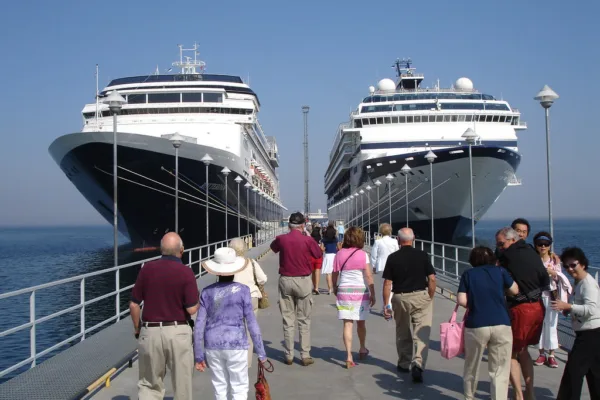 Norovirus Outbreak Affects Over 100 Passengers Aboard Caribbean Princess