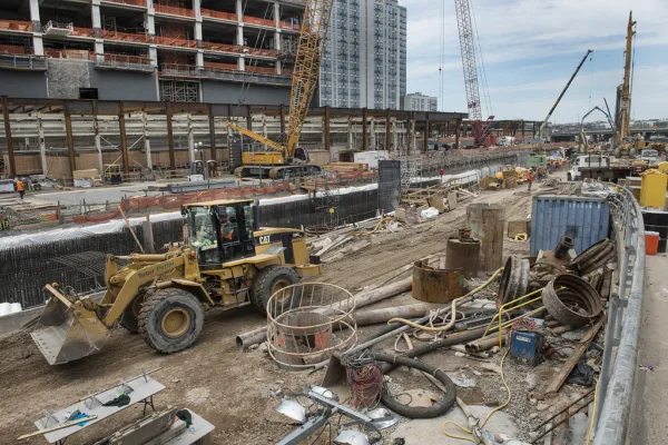 Project Delays Stall India's Construction Equipment Sector in FY26