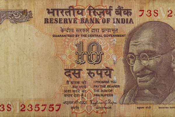 Reserve Bank of India Set to Shatter Dividend Records, Bolstering Fiscal Outlook