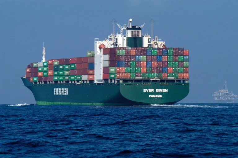 Shipping Corporation of India Reports Triple-Digit Profit Growth in Q4
