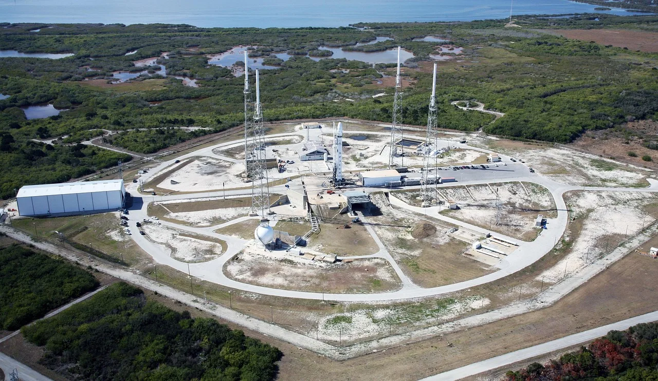 SpaceX Prepares for Record-Breaking $75 Billion Nasdaq IPO in June