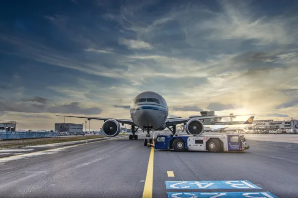 Spirit Airlines Ceases Operations Following Failed Bailout Negotiations