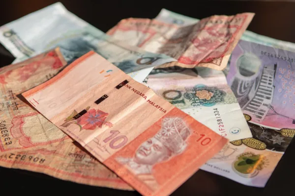 The Battle for Global Currency Supremacy: U.S. Fortifies Dollar as China Advances Renminbi