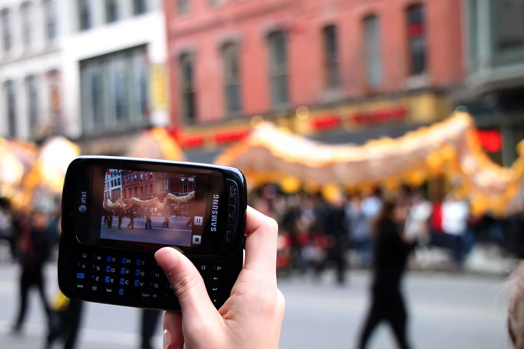 The Digital Shift: How Inflation is Reshaping Household Budgeting