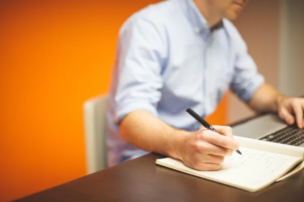 The Iteration Advantage: Why Perfectionism is the Modern Entrepreneur's Bottleneck