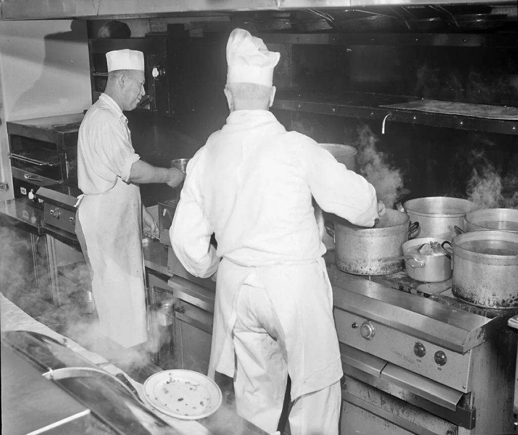 The Turnaround Playbook: How Strategic Contraction Saved a Failing Restaurant