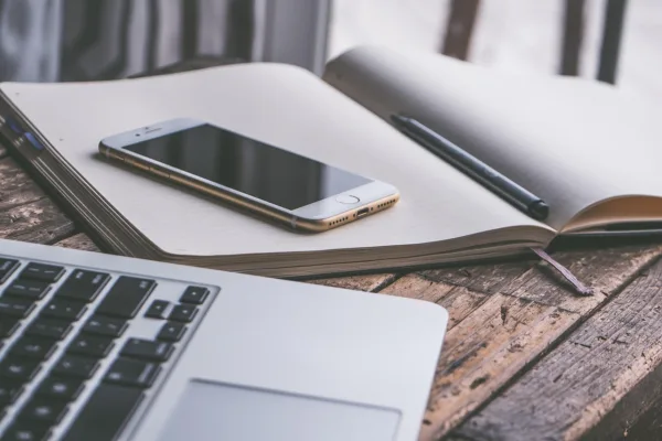 The Wireless Future: Apple's Strategic Shift Toward Cordless Power