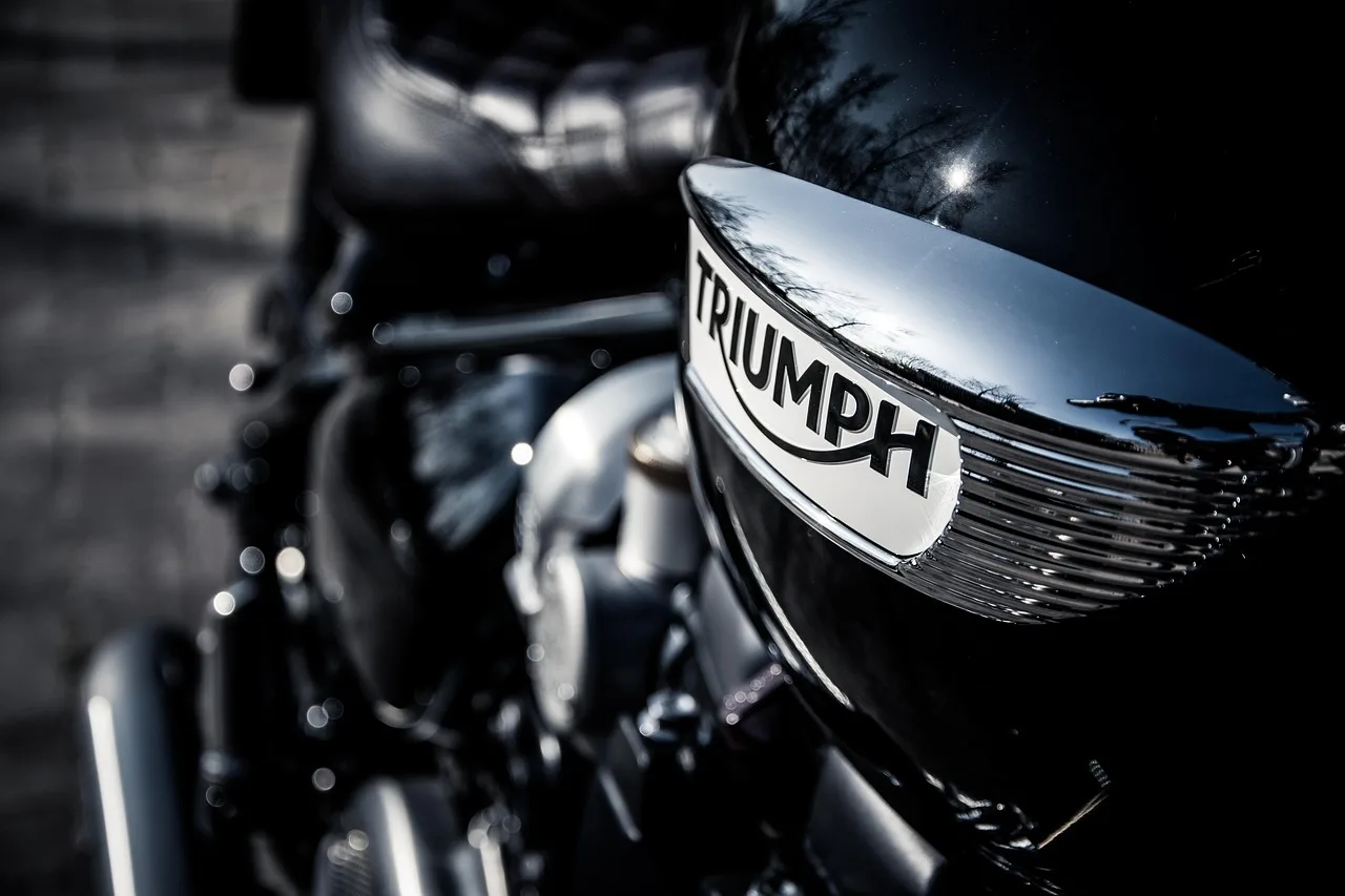 Triumph Motorcycles Unveils 2026 Bonneville Lineup in India: Pricing and Feature Upgrades