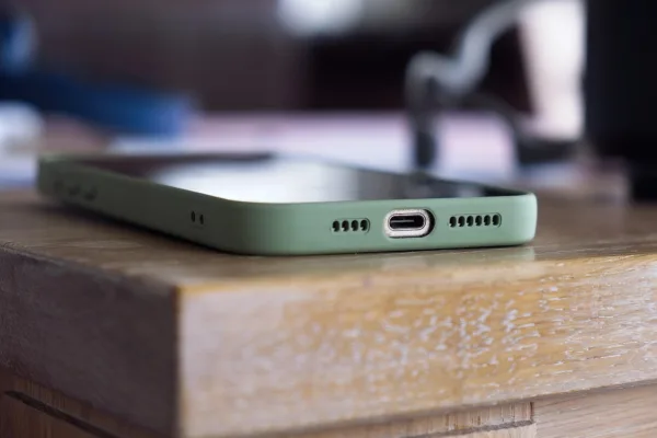 Trump Mobile Confirms T1 Smartphone Launch Following Months of Delays