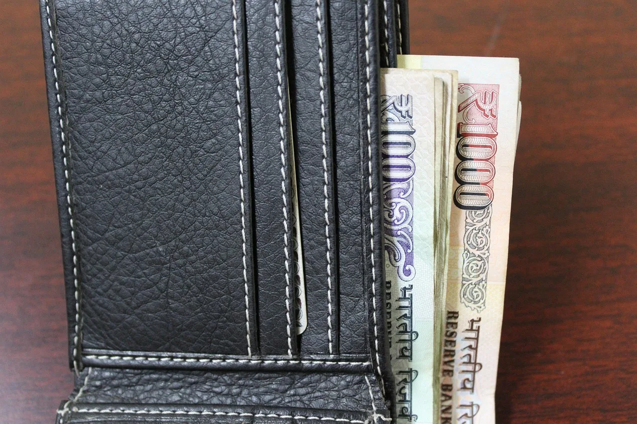 UBS Trims India's GDP Forecast Amid Middle East Tensions, Rupee Expected to Weaken Further
