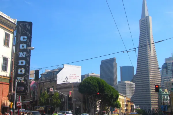US April Job Growth Surges Beyond Forecasts, Signaling Economic Resilience