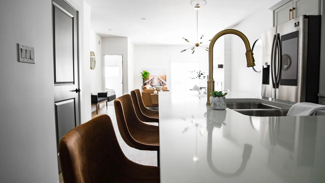 Whirlpool Announces Further Price Hikes Amidst Falling Sales and Soaring Costs