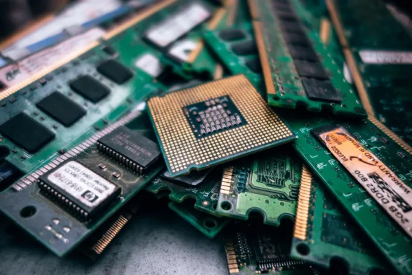 China Continues to Acquire Advanced AI Chips via Third-Party Networks Despite U.S. Restrictions