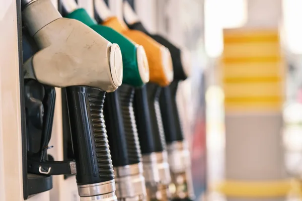 Government Clarifies E20 Fuel Compatibility and Insurance Validity