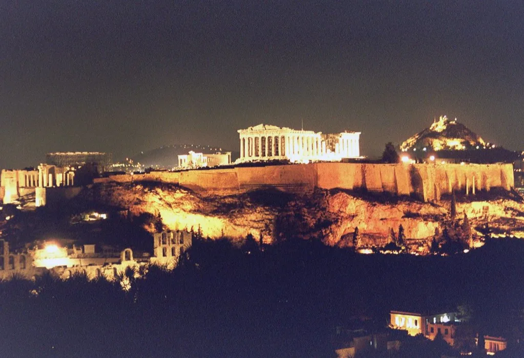 Greece Faces Renewed Debt Concerns Amid Shifting Economic Winds