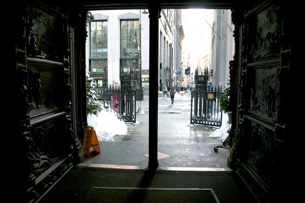 Inflation Data Damps Hopes for Imminent Federal Reserve Rate Cuts