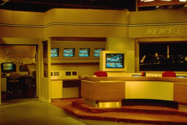 Internal Tensions Erupt at CBS News as Scott Pelley Criticizes Network Leadership