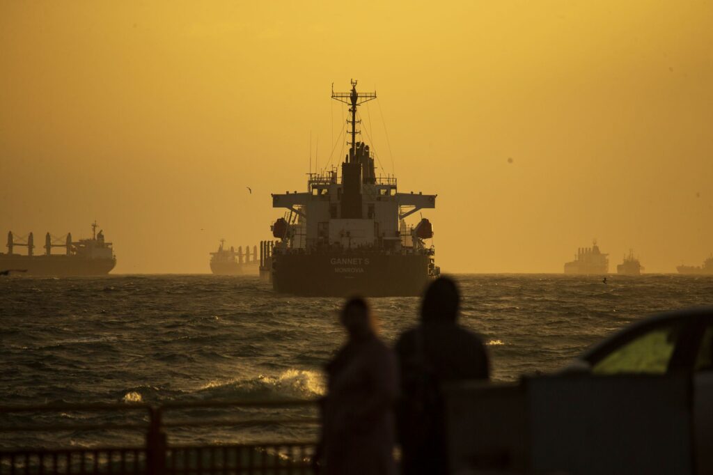 Market Shifts: Oil Prices Soften as Global Supply Chains Stabilize