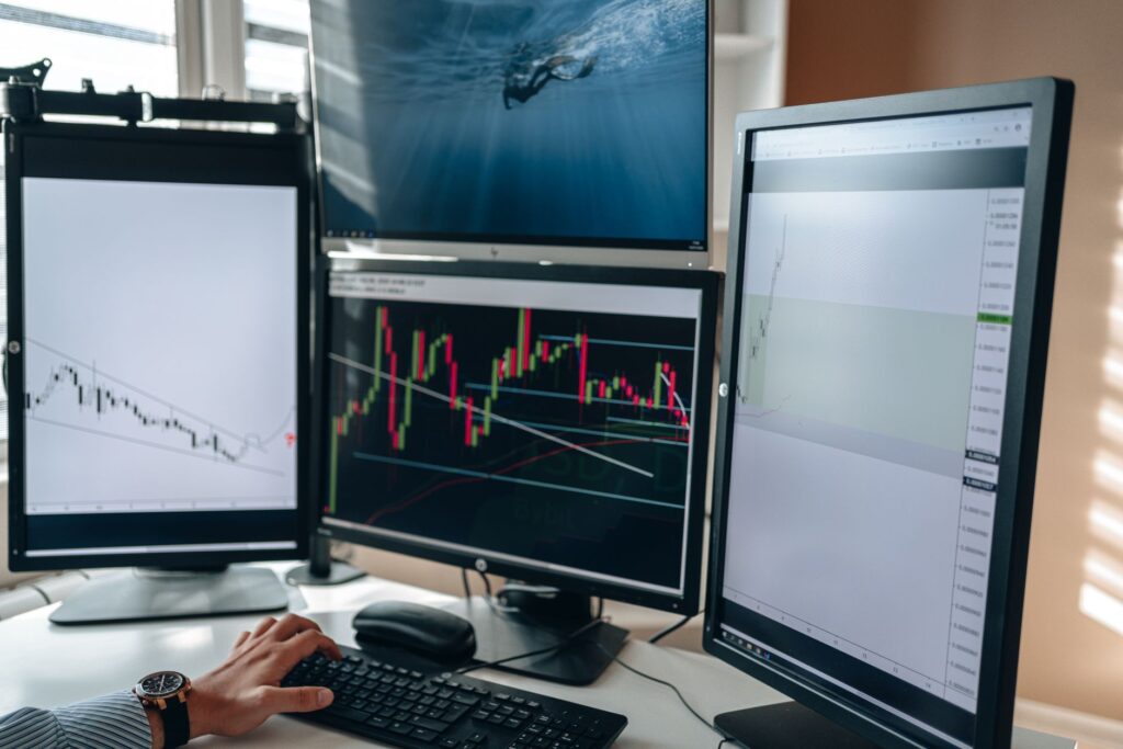 Market Strategist Raja Venkatraman Outlines Technical Outlook for June 30 Trading