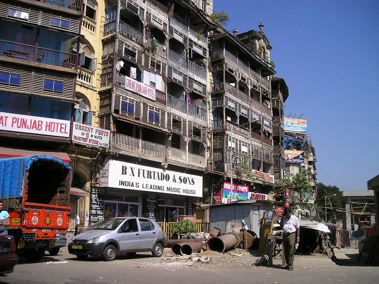 Tata Trusts Initiate Legal Action Following Allegations Over 1989 Share Transfer