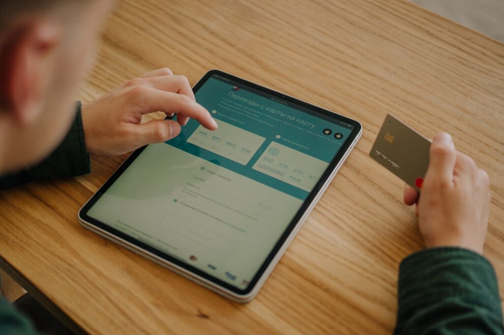 The Digital Shift: Essential Government Apps for Personal Financial Management