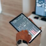 Anthropic Weighs Mandatory Employee Stock Sale Plans Ahead of Potential Public Debut