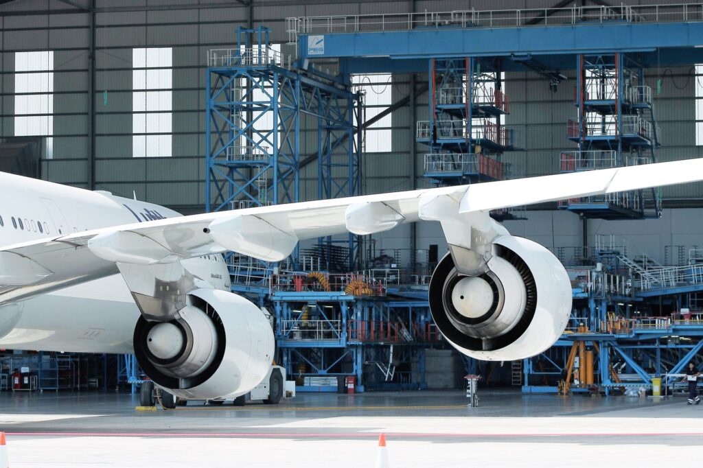 Boeing Delays Next-Generation Aircraft to Focus on Backlog and Financial Recovery