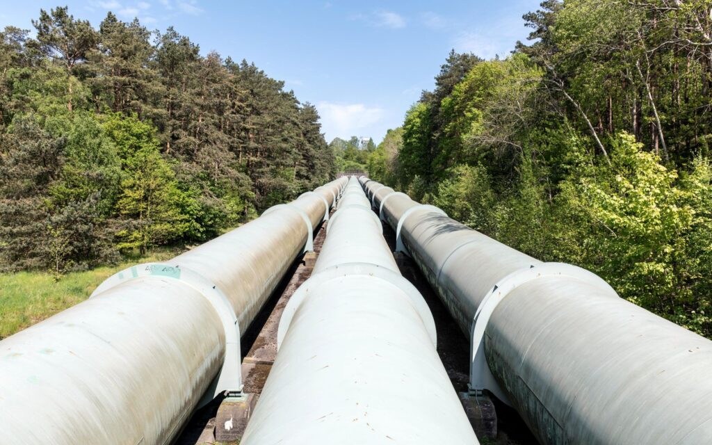 Canada Advances Alberta Pipeline Project to Expand Global Oil Exports