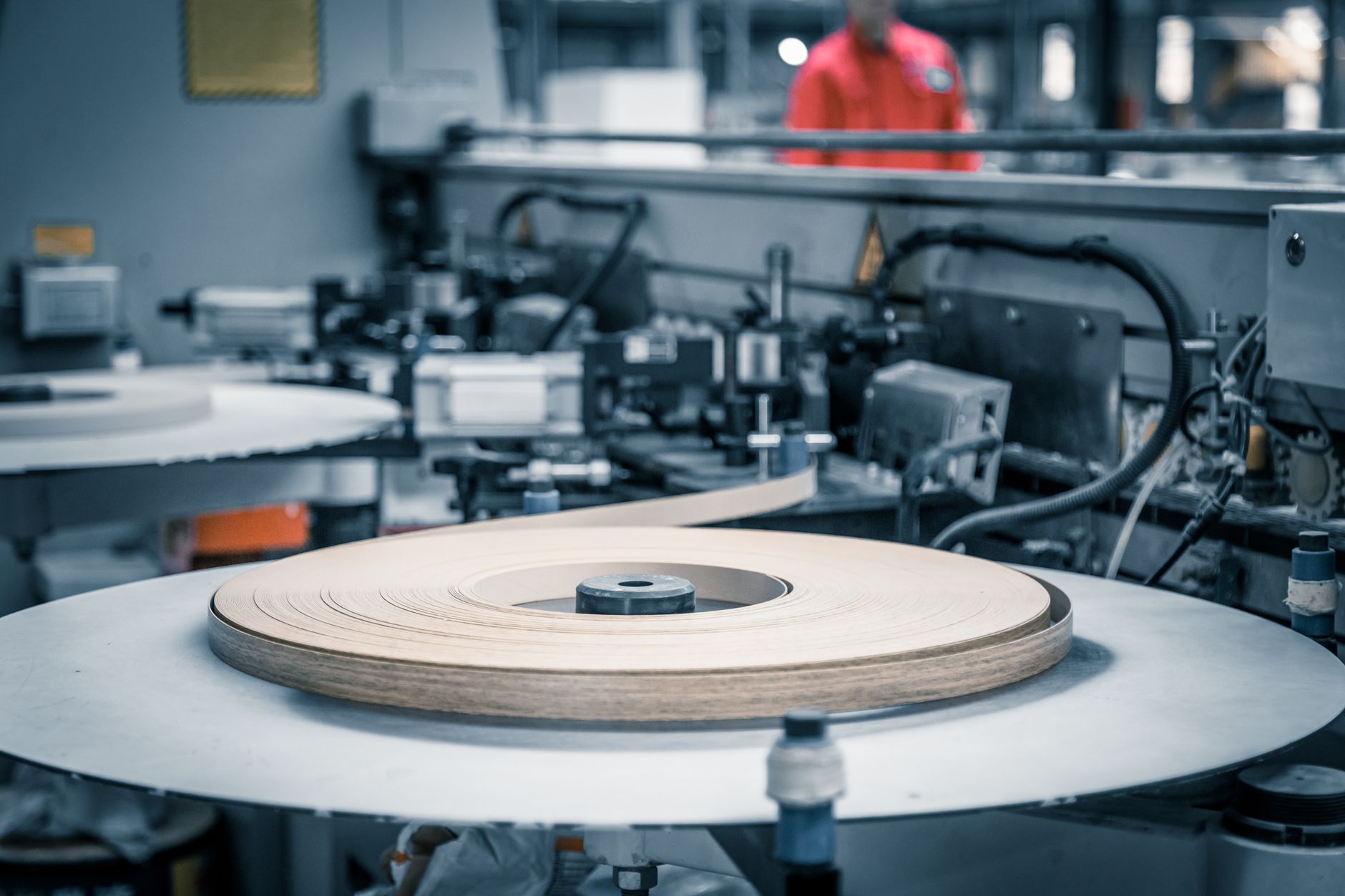 China's Manufacturing Sector Records Strongest Quarterly Growth Since 2020