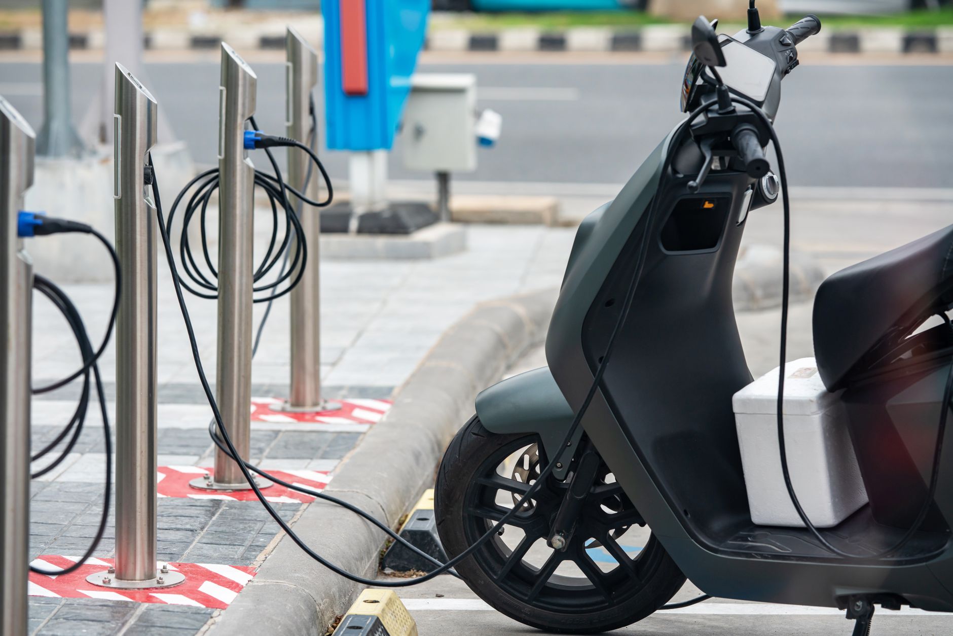 Chinese Electric Vehicles Surge into the UK Market as Domestic Demand Cools