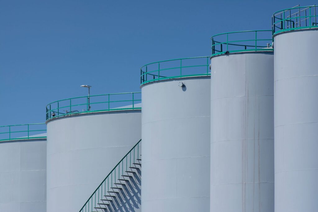 Crude Oil Prices Edge Higher Amid Renewed Demand Optimism
