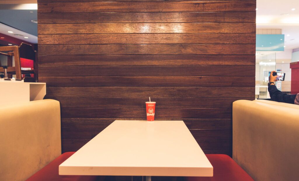 Cyclospora Outbreak Triggers Foot Traffic Slump at Major Fast-Casual Chains