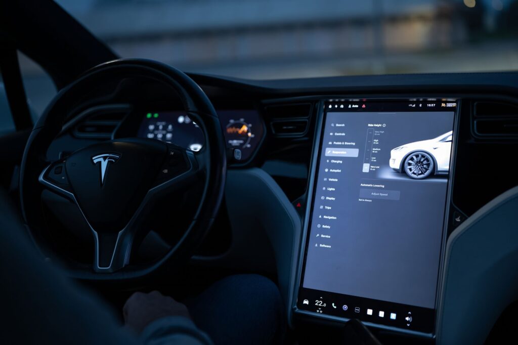 Ford Partners with Apple to Power Next-Gen Self-Driving Tech for $30,000 EV Platform