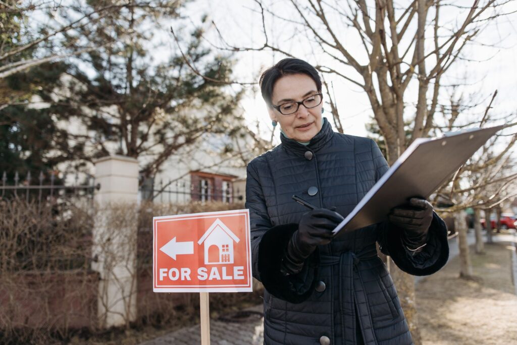 Housing Market Shift: 28 Major American Metros Pivot Toward Buyer's Market Status